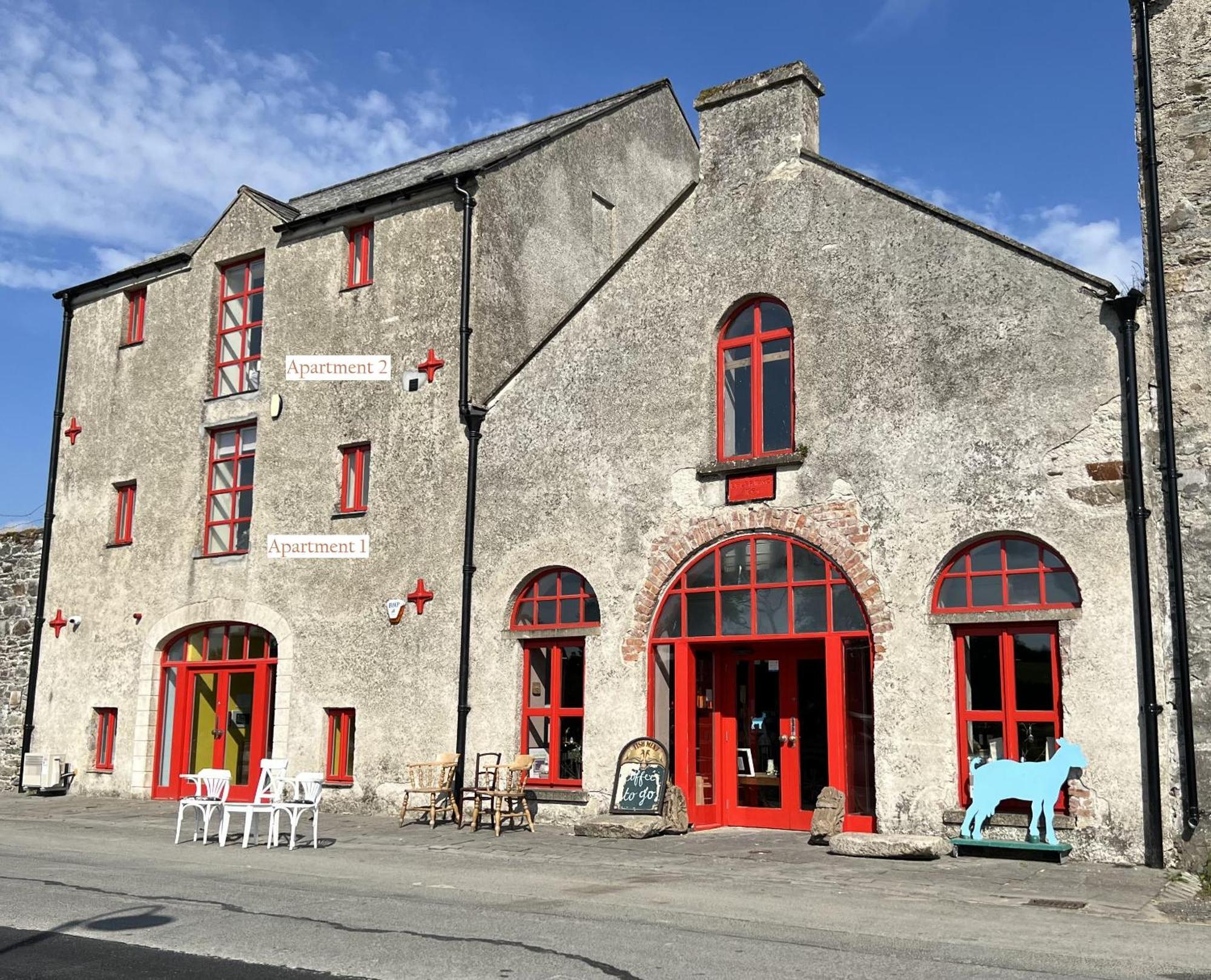 Riverfront Apartments At The Blue Goat Ramelton Exteriör bild